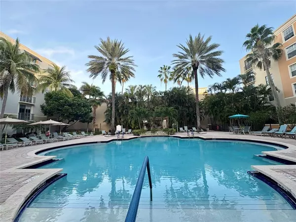 West Palm Beach, FL 33401,780 S Sapodilla Ave #306