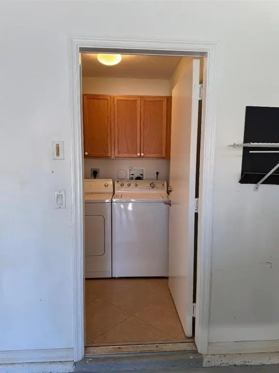 Boynton Beach, FL 33437,12082 Roma Rd