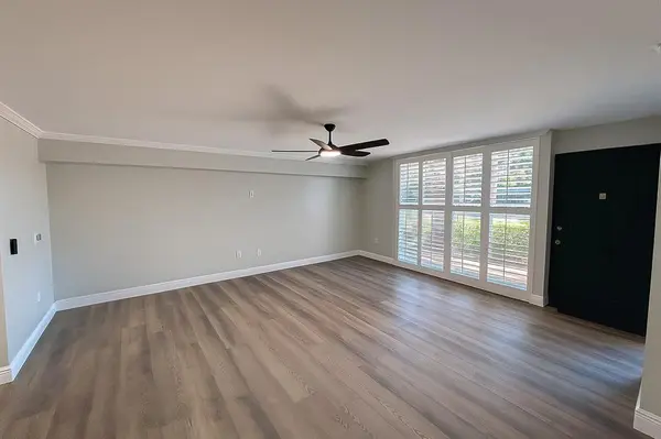 West Palm Beach, FL 33409,1707 Village Blvd