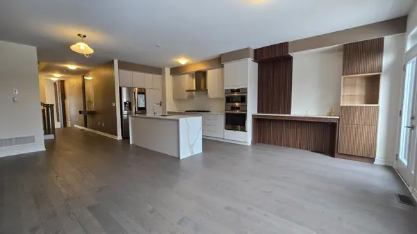 Milton, ON L9T 2X5,573 Celandine TER