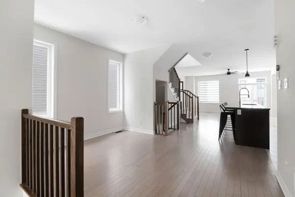 Blossom Park - Airport And Area, ON K1X 0G9,1011 Kijik CRES