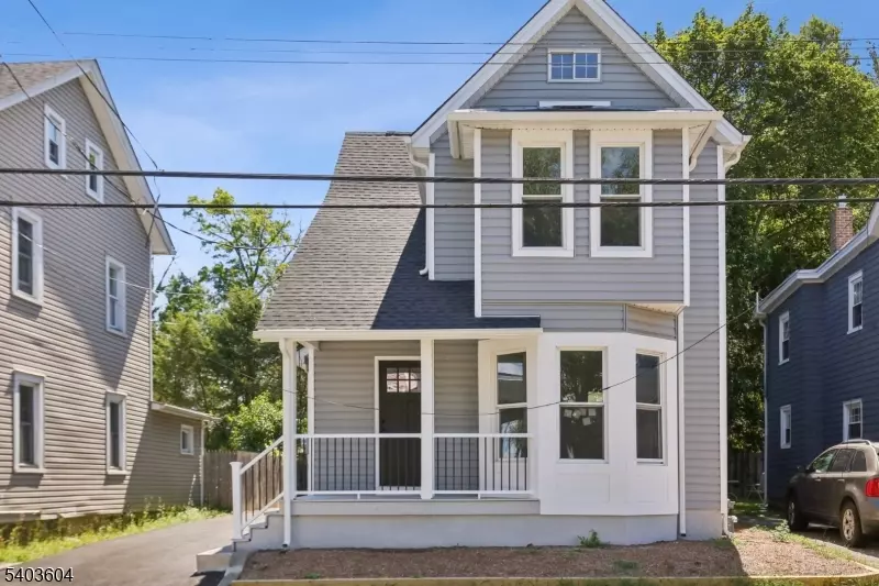 215 Grand Ave, Hackettstown Town, NJ 07840