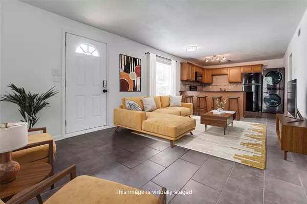 Dallas, TX 75235,5234 Fleetwood Oaks Avenue #120