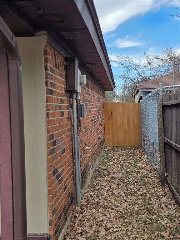 Weatherford, TX 76086,1012 Lynn #B