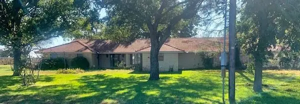 12311 Gholson Road, Gholson, TX 76705