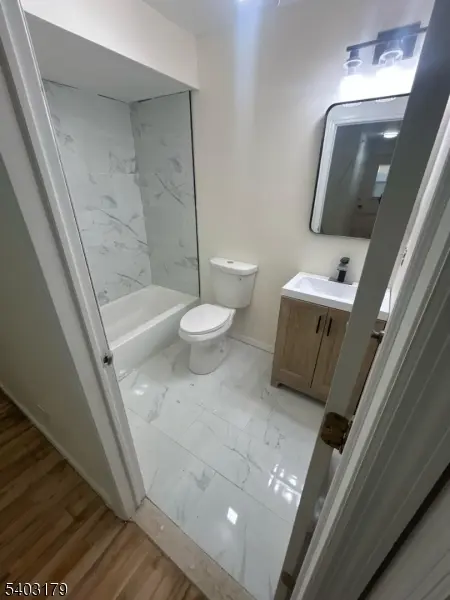 Newark City, NJ 07112,138-140 Schuyler Ave