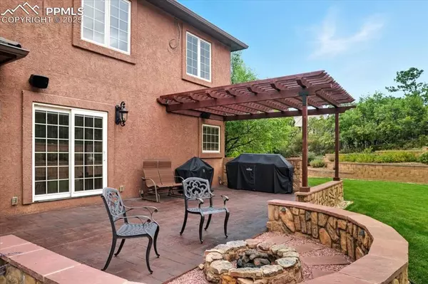 Colorado Springs, CO 80919,7615 Winding Oaks DR