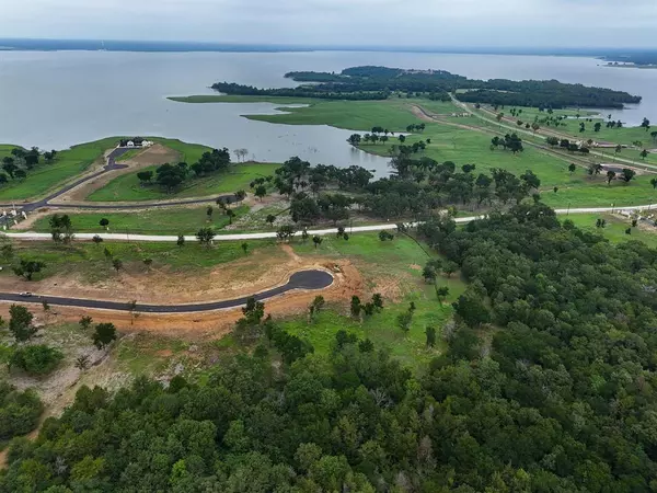 Windom, TX 75492,371 Woodland Trail