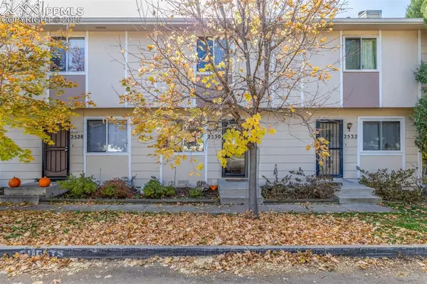 Colorado Springs, CO 80909,2530 Knob Hill CT