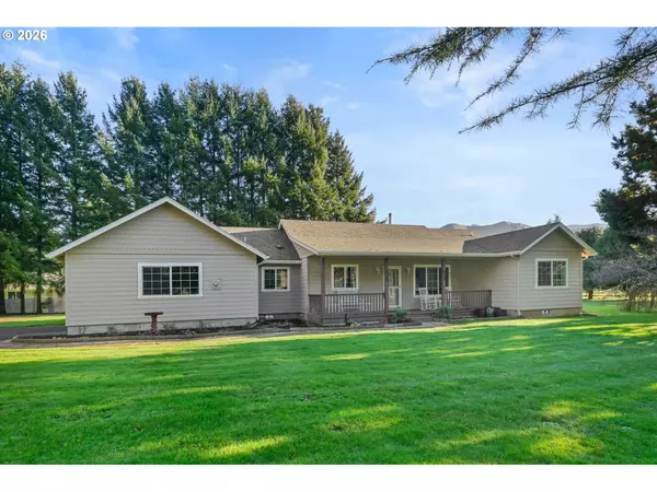 43950 MCKENZIE HWY, Walterville, OR 97489