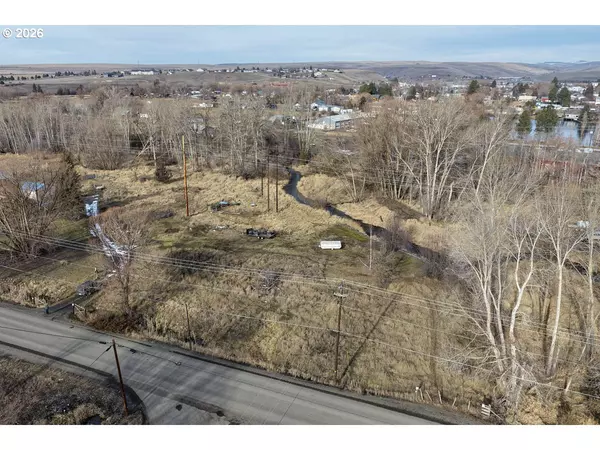 82695 FISH HATCHERY LN, Enterprise, OR 97828