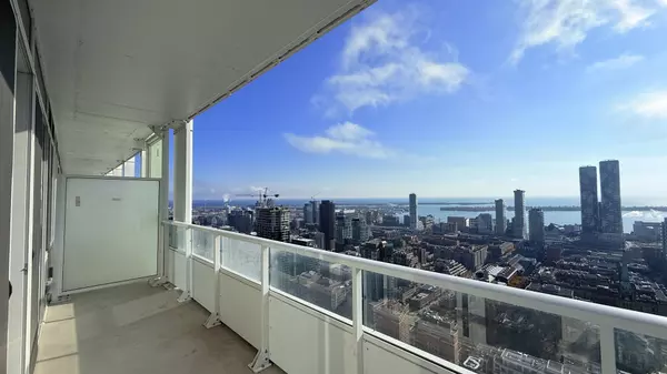 Toronto C08, ON M5C 0B6,88 Queen ST E #4910