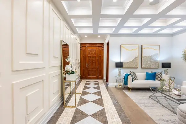 Pickering, ON L1W 2N4,370 Rosebank RD