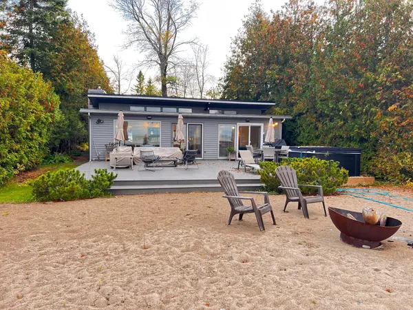 Collingwood, ON L9Y 5P4,89 Georgian Manor DR