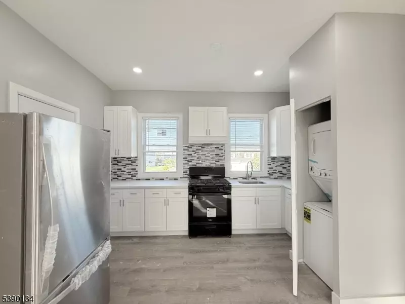 Carteret Boro, NJ 07008,46 Hayward Ave