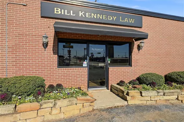 Denison, TX 75020,121 S Austin Avenue