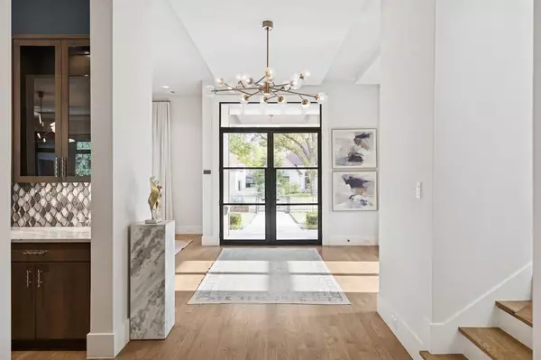 Dallas, TX 75209,4447 Taos Road