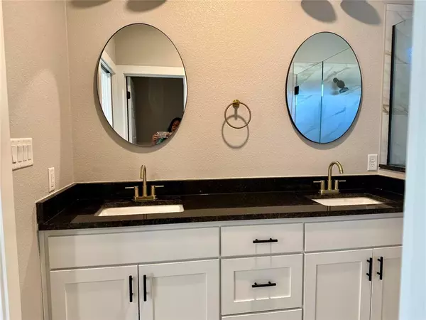 Decatur, TX 76234,142 County Road #2630