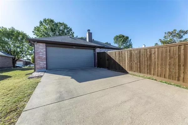 Rowlett, TX 75089,7506 Normandy Road