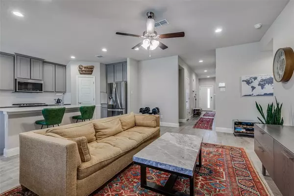 Denton, TX 76205,2012 Tawny Drive