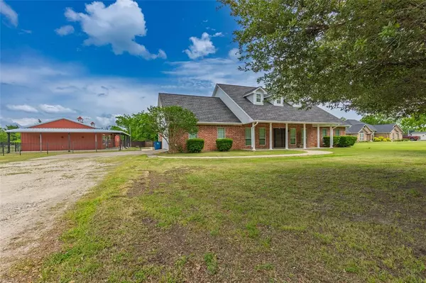 1766 County Road 3318, Greenville, TX 75402