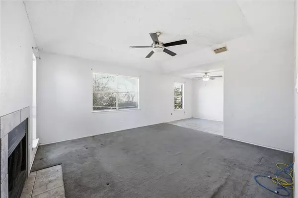 Euless, TX 76039,2910 Penny Lane