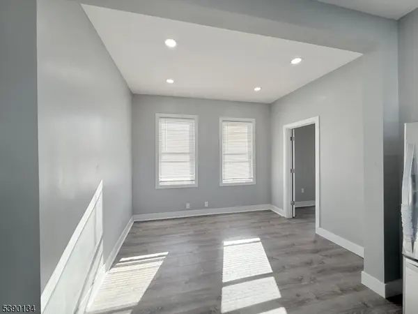 Carteret Boro, NJ 07008,46 Hayward Ave