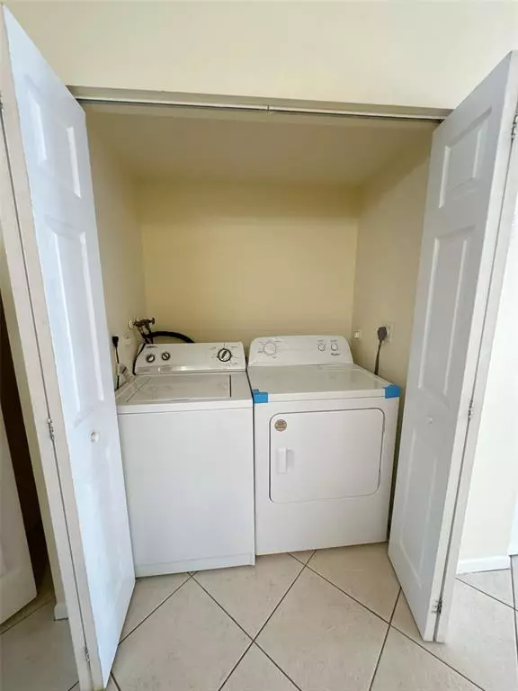 Coral Springs, FL 33071,9784 NW 14th St