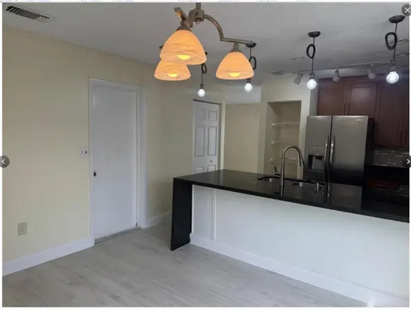 Davie, FL 33314,4241 SW 72nd Ter