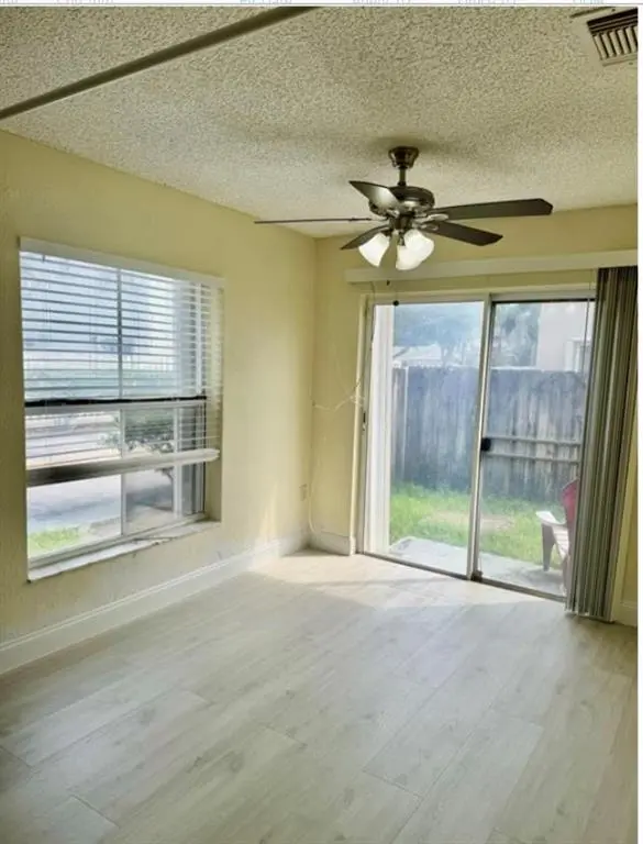 Davie, FL 33314,4241 SW 72nd Ter