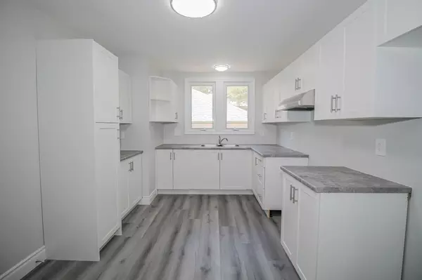 Welland, ON L3C 3W6,378 Thorold RD