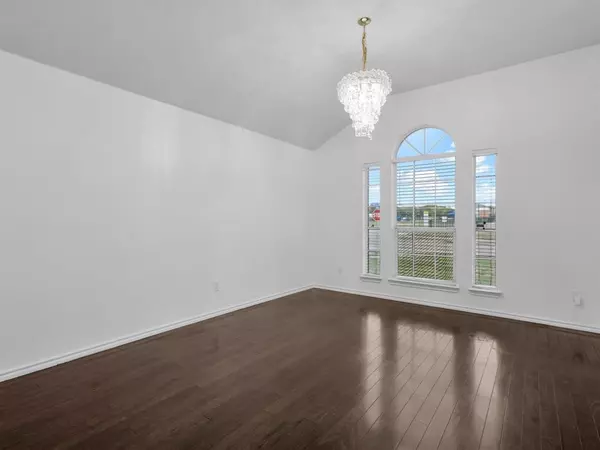 Arlington, TX 76010,3000 Prairie Hill Lane