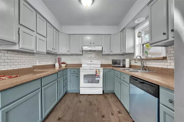 Mansfield, TX 76063,1007 Kay Lynn Street