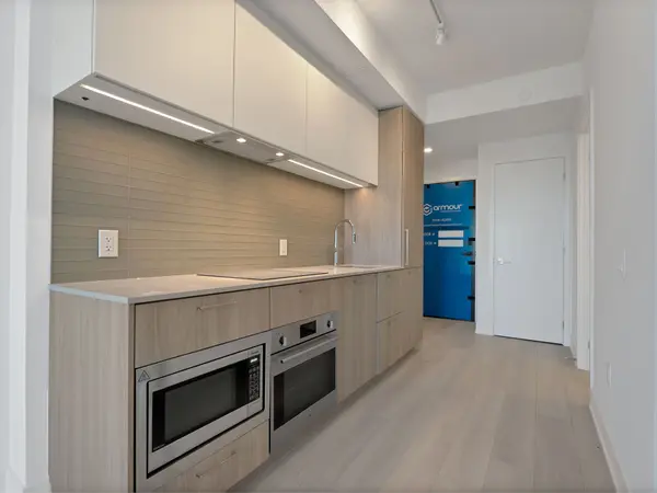Toronto C14, ON M2N 0M4,36 Olive AVE #1806