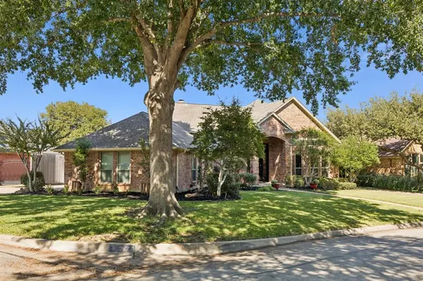 Arlington, TX 76006,2424 Cross Timbers Trail