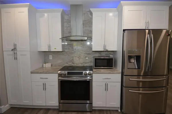 Hollywood, FL 33021,3840 N 42nd Ter