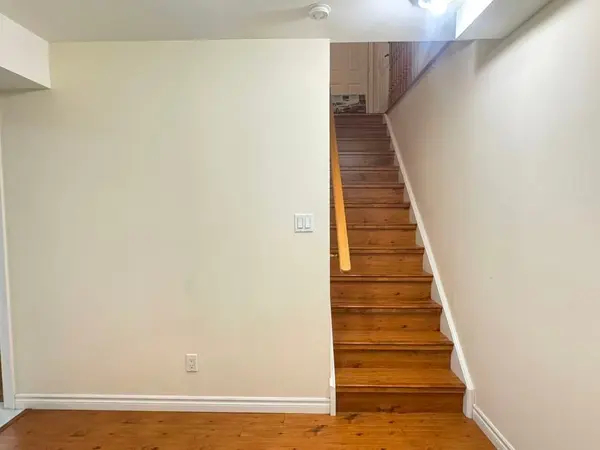 Markham, ON L6E 0E2,Bsm 508 Roy Rainey AVE