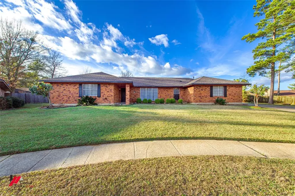 Shreveport, LA 71119,1806 Old Oaks Street