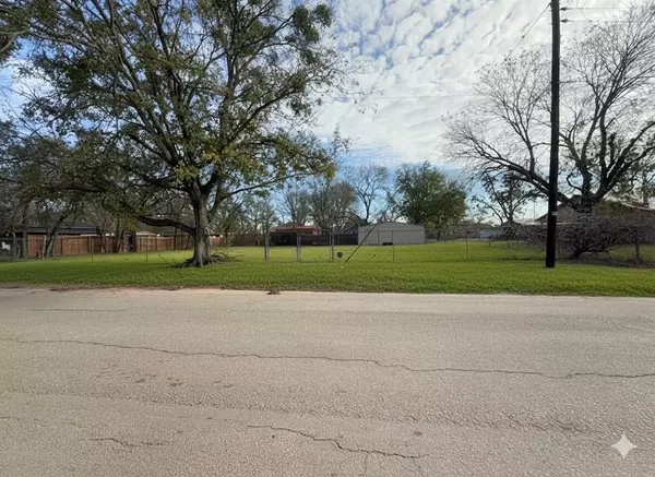 Cleburne, TX 76031,1126 Alvarado Street