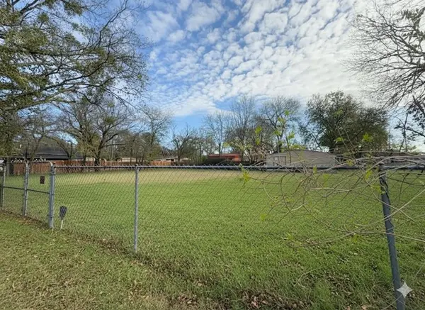 Cleburne, TX 76031,1126 Alvarado Street