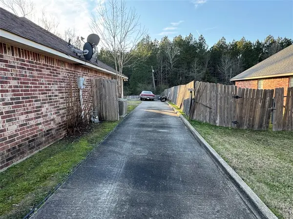 Keithville, LA 71047,10014 Freedoms Way