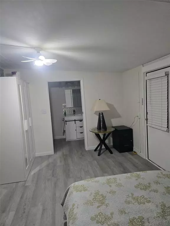 Davie, FL 33324,2321 SW 87th Ter