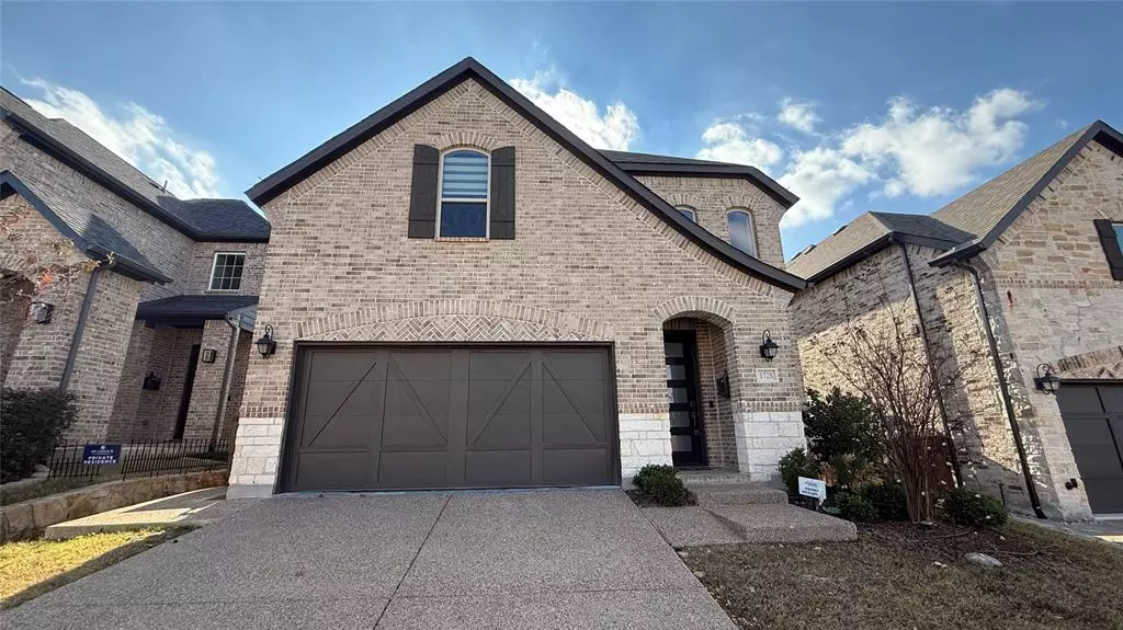 1728 Tallwich Drive, Carrollton, TX 75010