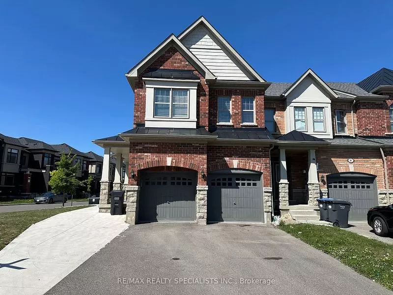 1 Military CRES, Brampton, ON L7A 4W1
