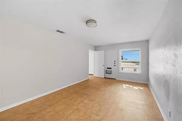 Fort Worth, TX 76109,3512 Park Ridge Boulevard