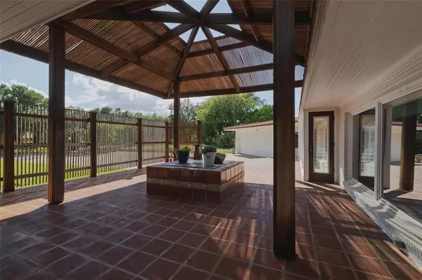 Weatherford, TX 76086,616 W Baylor Street