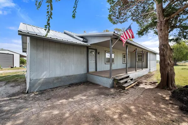 14545 SW County Road 4170, Dawson, TX 76639