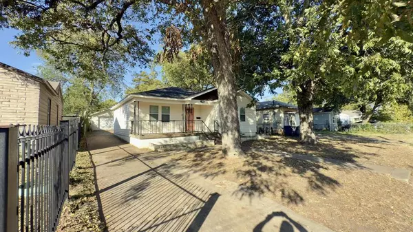 Dallas, TX 75211,3815 Poinsettia Drive