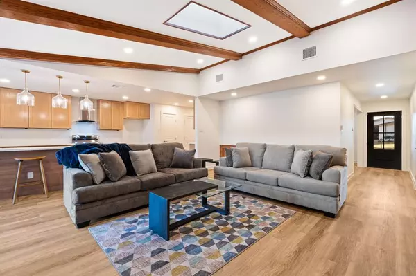 Dallas, TX 75228,8629 Baumgarten Drive