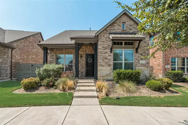 Argyle, TX 76226,912 Lamp Post Lane